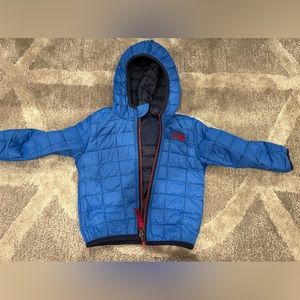 North Face reversible jacket - size 12-18 month